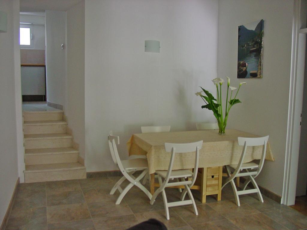 Apartment Mimosa Kotor Quarto foto